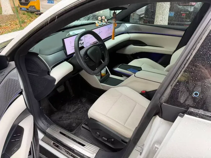 2023 Honda CR-V 2.0L 150HP L4 E-CVT PHEV 17.7KWH,autocango,china used car exporter,china ev exporter,chinese used car exporter,chinese used ev exporter