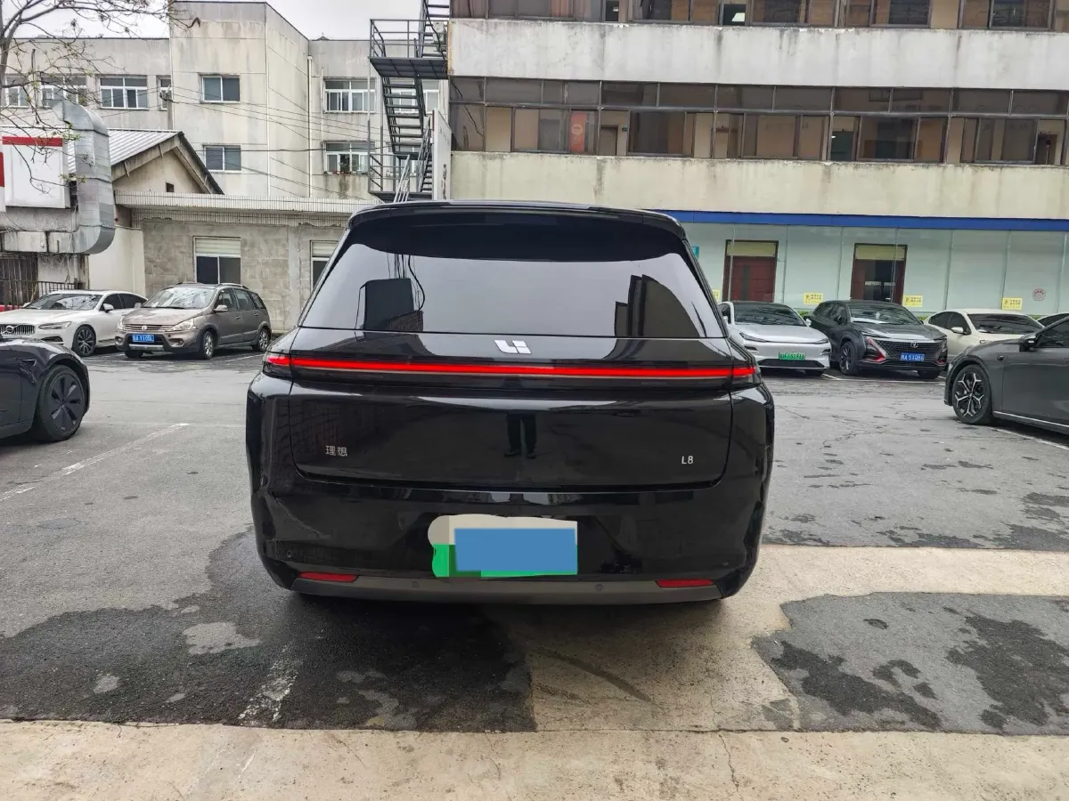 2023 Li L8 Range Extended 154HP REEV 40.9KWH,autocango,china used car exporter,china ev exporter,chinese used car exporter,chinese used ev exporter