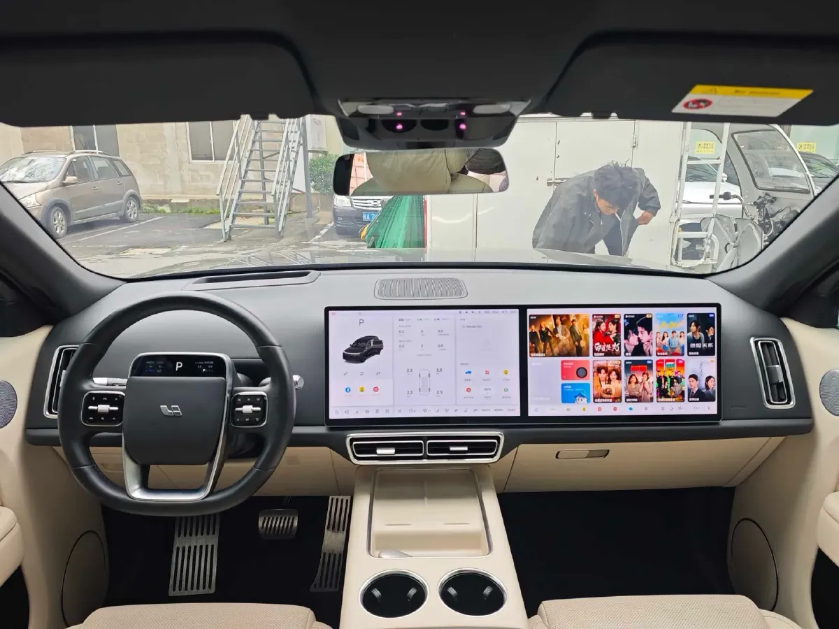 2023 Li L8 Range Extended 154HP REEV 40.9KWH,autocango,china used car exporter,china ev exporter,chinese used car exporter,chinese used ev exporter