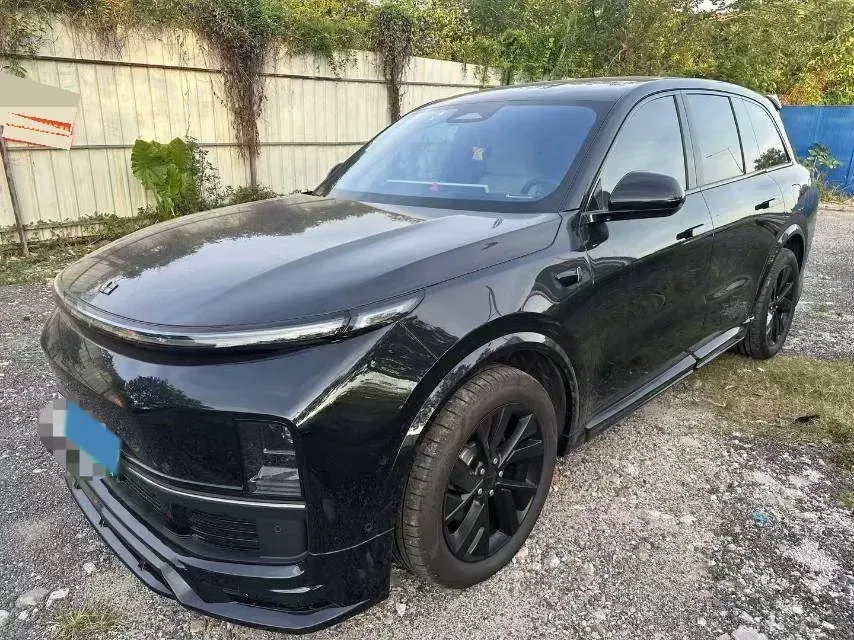 2023 Li L8 Range Extended 154HP REEV 40.9KWH,autocango,china used car exporter,china ev exporter,chinese used car exporter,chinese used ev exporter