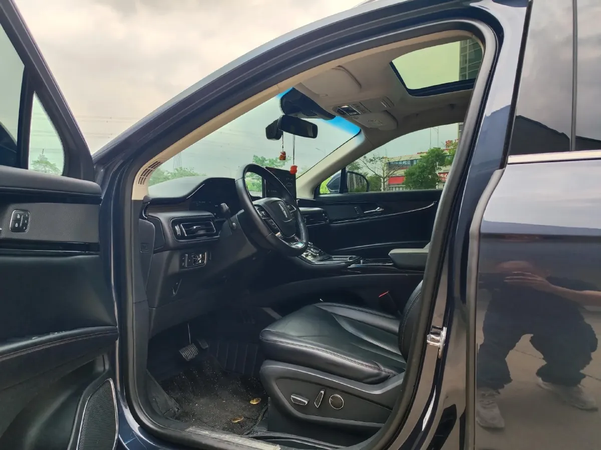 2021 Lincoln Nautilus 2.0T 245HP L4 8AT,autocango,china used car exporter,china ev exporter,chinese used car exporter,chinese used ev exporter