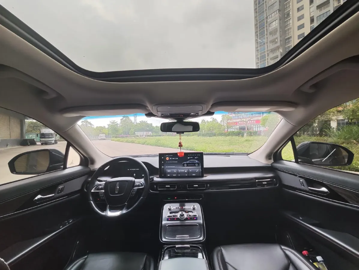 2021 Lincoln Nautilus 2.0T 245HP L4 8AT,autocango,china used car exporter,china ev exporter,chinese used car exporter,chinese used ev exporter