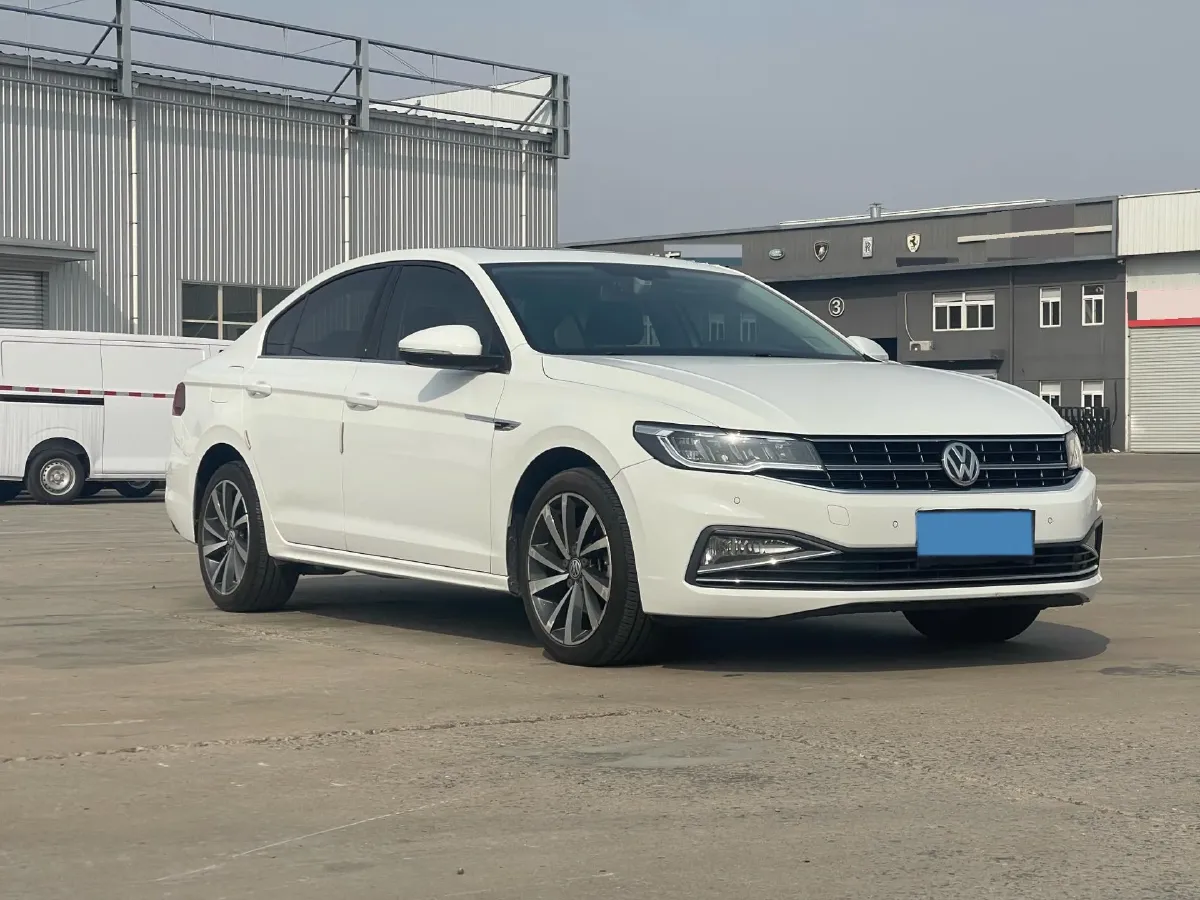 2019 Roewe RX5 MAX 2.0T 231HP L4 6DCT,autocango,china used car exporter,china ev exporter,chinese used car exporter,chinese used ev exporter