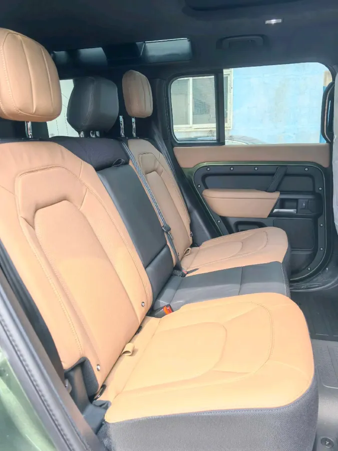 2026 Land Rover Defender 4.4T 635HP V8 8AT,autocango,china used car exporter,china ev exporter,chinese used car exporter,chinese used ev exporter