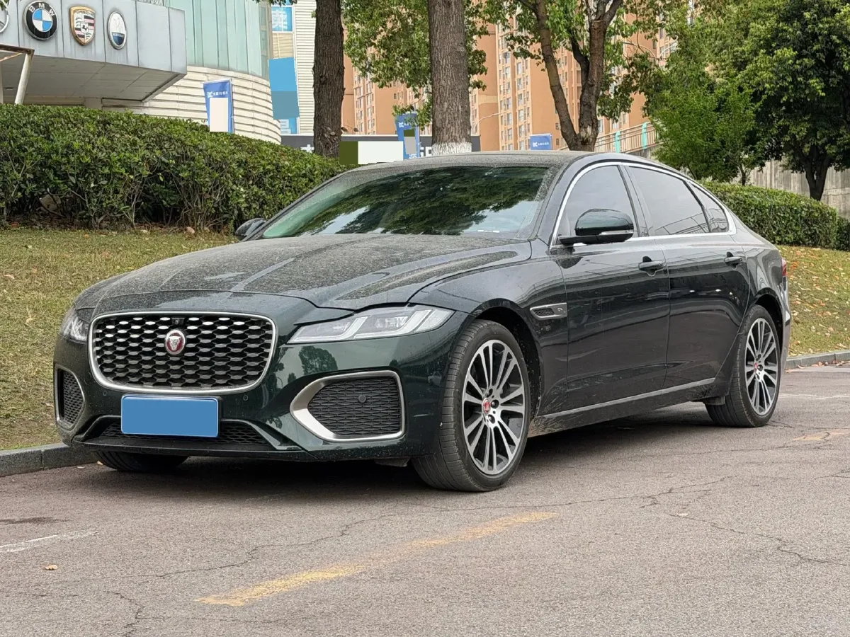2023 Jaguar XFL 2.0T 250HP L4 8AT,autocango,china used car exporter,china ev exporter,chinese used car exporter,chinese used ev exporter