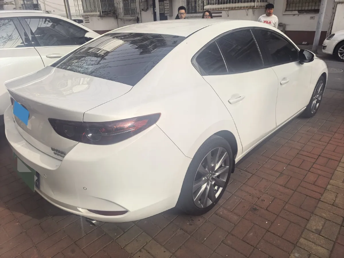 2022 Mazda 3 Axela 2.0L 158HP L4 6AT,autocango,china used car exporter,china ev exporter,chinese used car exporter,chinese used ev exporter