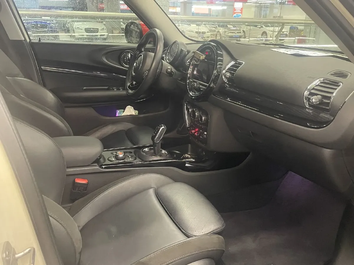 2019 MINI CLUBMAN 2.0T 192HP L4 7DCT,autocango,china used car exporter,china ev exporter,chinese used car exporter,chinese used ev exporter