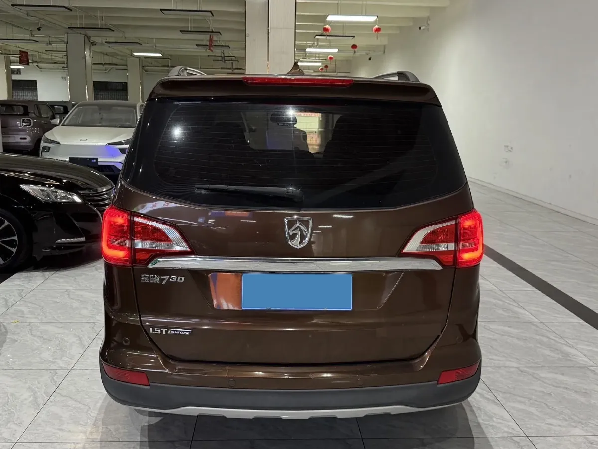 2016 BaoJun 730 1.5T 150HP L4 6MT,autocango,china used car exporter,china ev exporter,chinese used car exporter,chinese used ev exporter