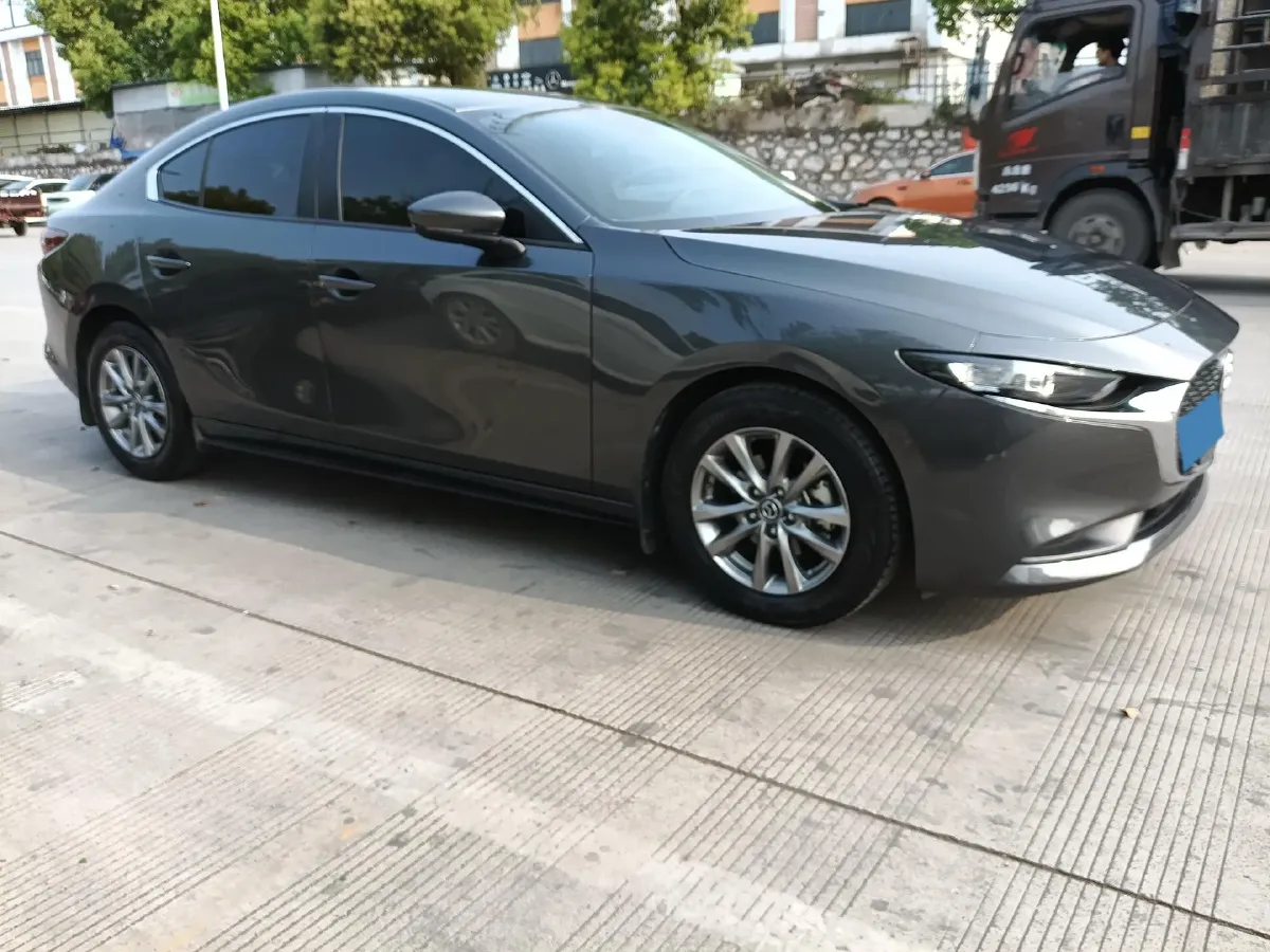 2022 Mazda 3 Axela 2.0L 158HP L4 6AT,autocango,china used car exporter,china ev exporter,chinese used car exporter,chinese used ev exporter