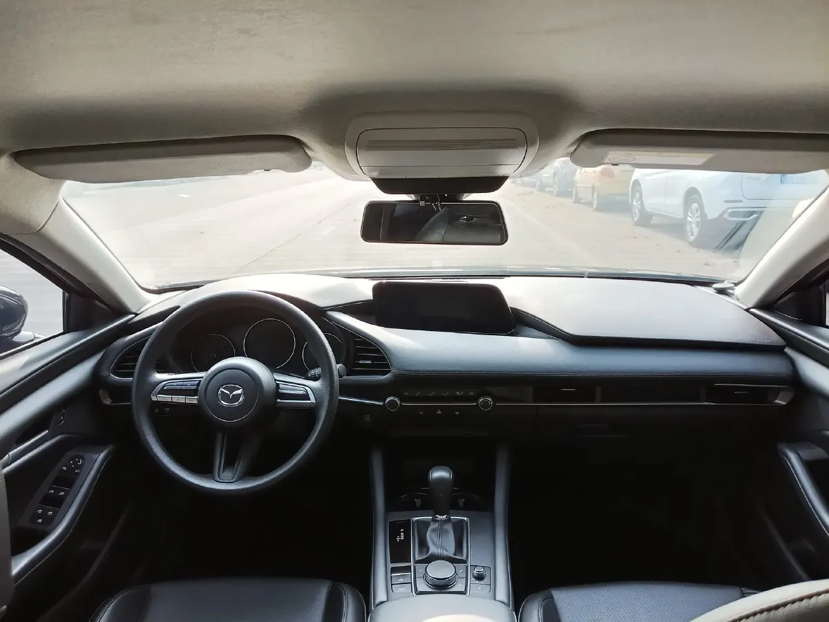 2022 Mazda 3 Axela 2.0L 158HP L4 6AT,autocango,china used car exporter,china ev exporter,chinese used car exporter,chinese used ev exporter