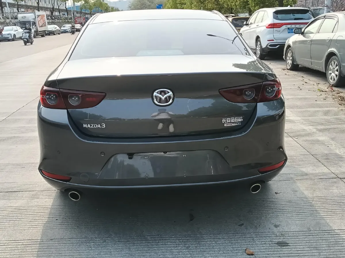 2022 Mazda 3 Axela 2.0L 158HP L4 6AT,autocango,china used car exporter,china ev exporter,chinese used car exporter,chinese used ev exporter