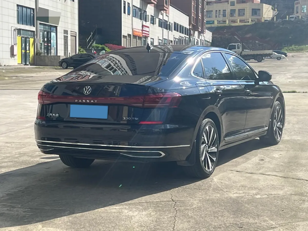 2023 Volkswagen Passat 2.0T 186HP L4 7DCT,autocango,china used car exporter,china ev exporter,chinese used car exporter,chinese used ev exporter