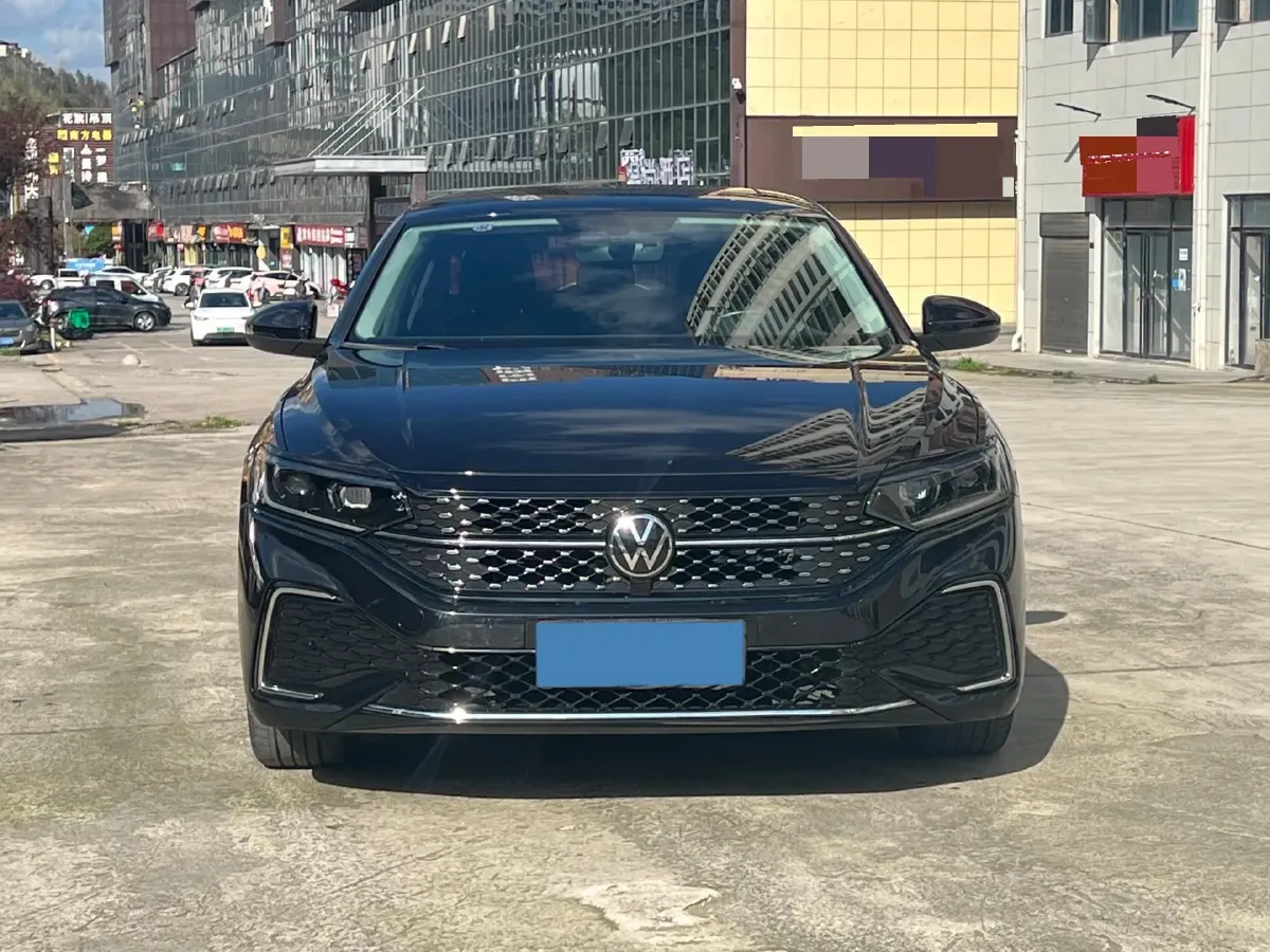 2023 Volkswagen Passat 2.0T 186HP L4 7DCT,autocango,china used car exporter,china ev exporter,chinese used car exporter,chinese used ev exporter