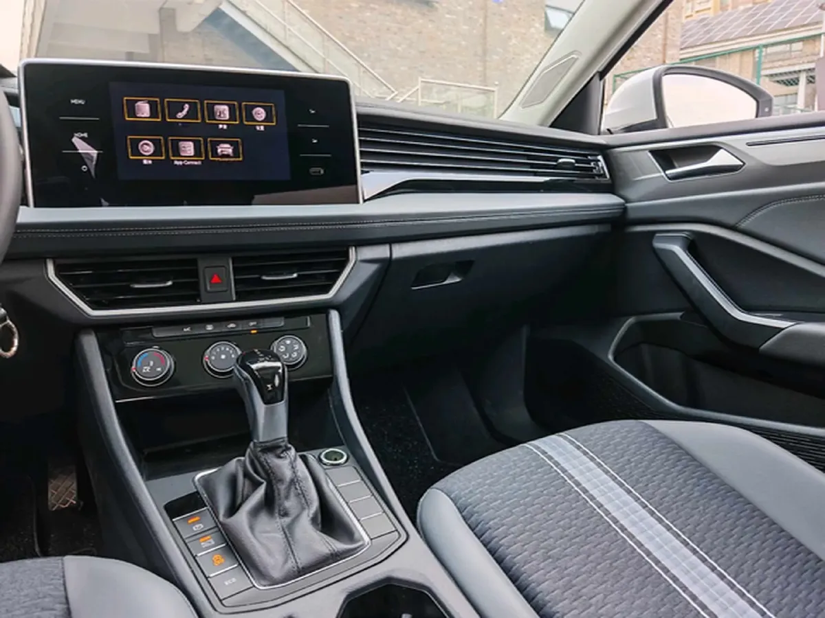 2022 Volkswagen Sagitar 1.2T 116HP L4 7DCT,autocango,china used car exporter,china ev exporter,chinese used car exporter,chinese used ev exporter