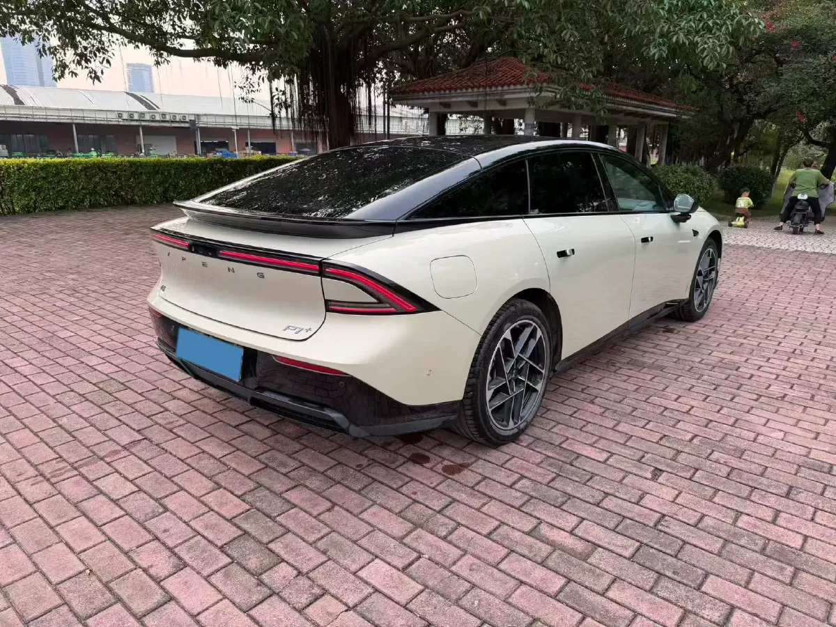 2024 Xpeng P7+ BEV 60.7KWH,autocango,china used car exporter,china ev exporter,chinese used car exporter,chinese used ev exporter