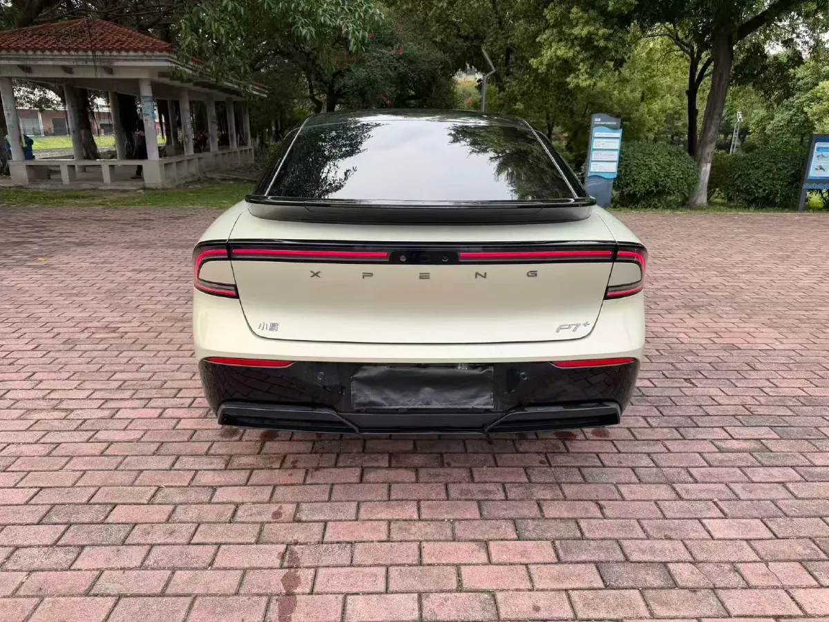 2024 Xpeng P7+ BEV 60.7KWH,autocango,china used car exporter,china ev exporter,chinese used car exporter,chinese used ev exporter