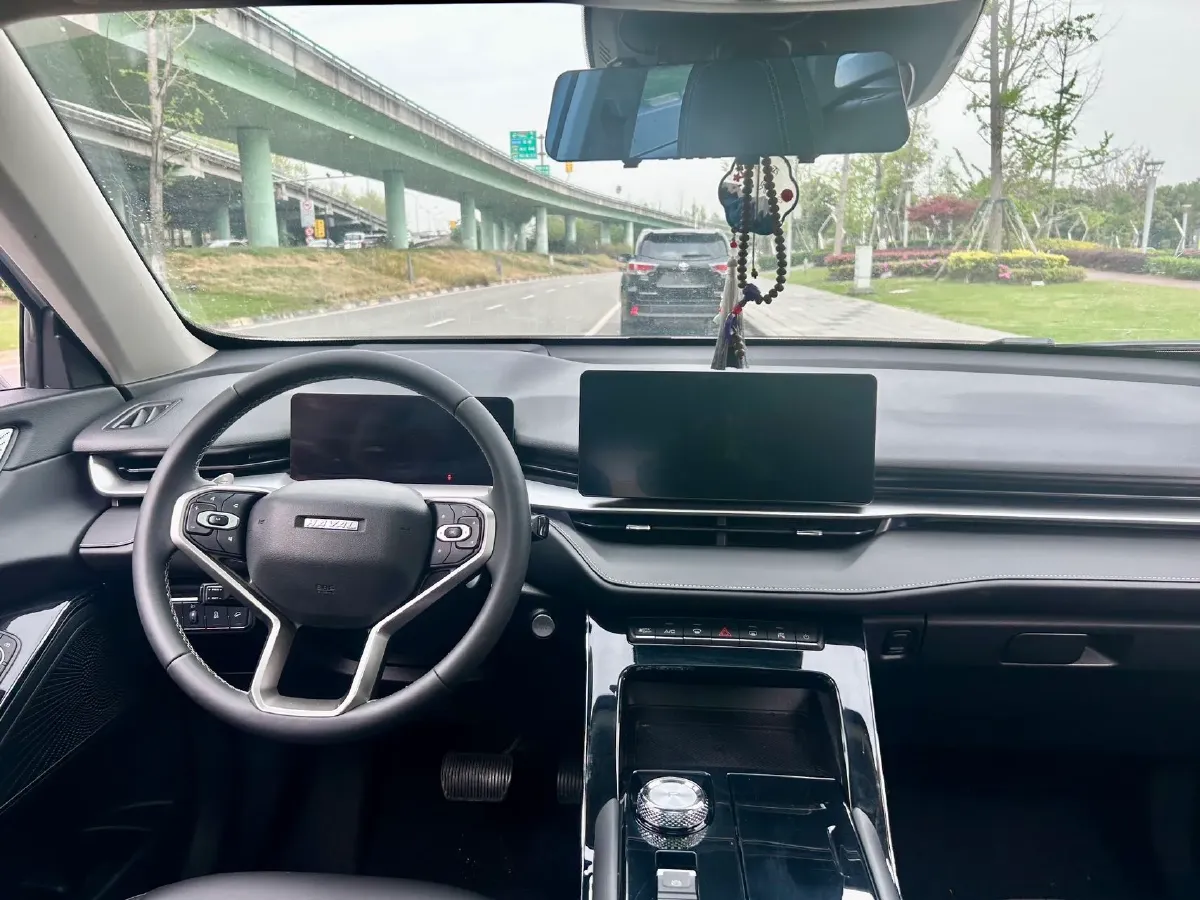 2021 Haval H6 1.5T 169HP L4 7DCT,autocango,china used car exporter,china ev exporter,chinese used car exporter,chinese used ev exporter