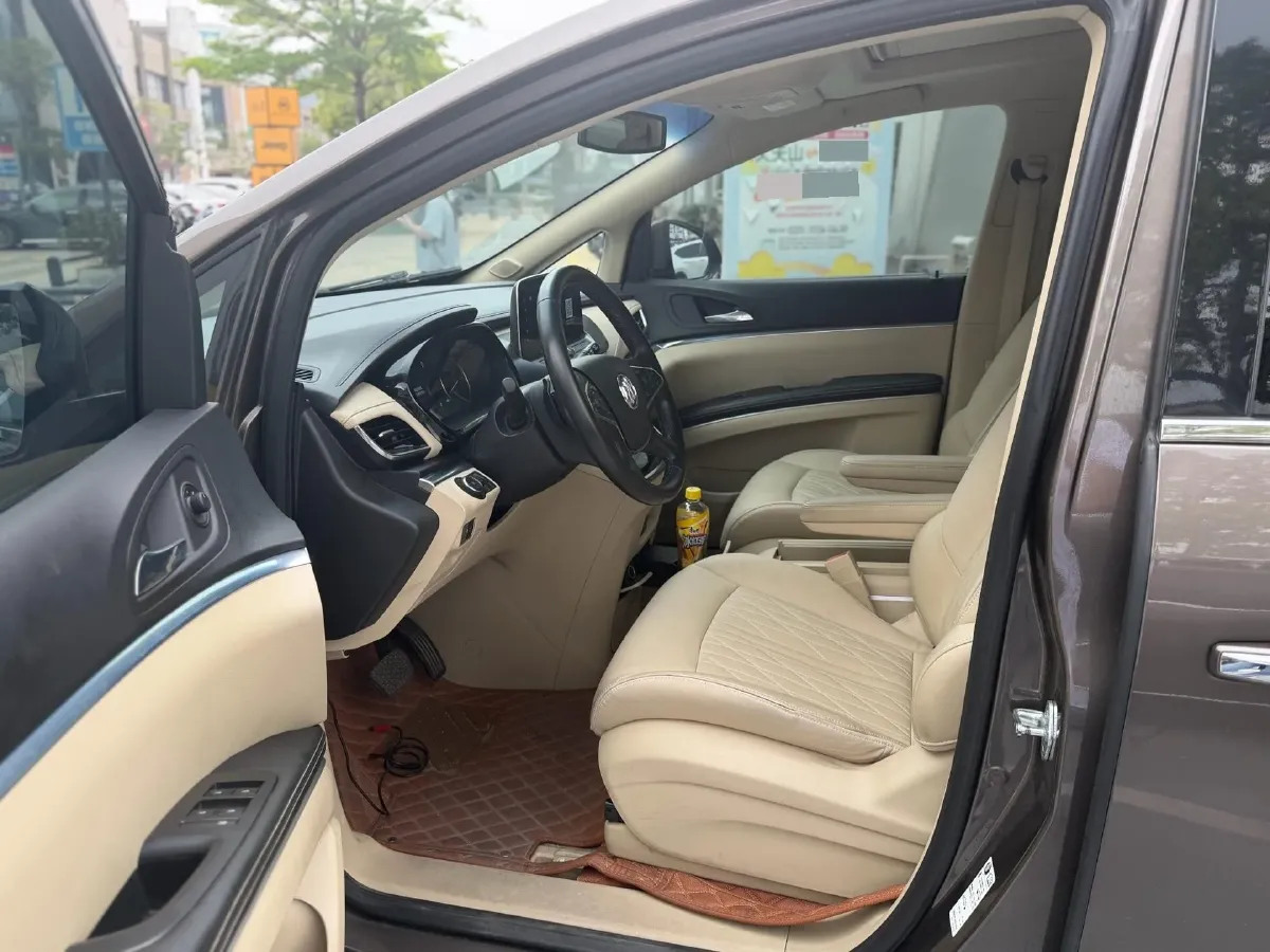2023 Buick GL8 2.0T 237HP L4 9AT,autocango,china used car exporter,china ev exporter,chinese used car exporter,chinese used ev exporter