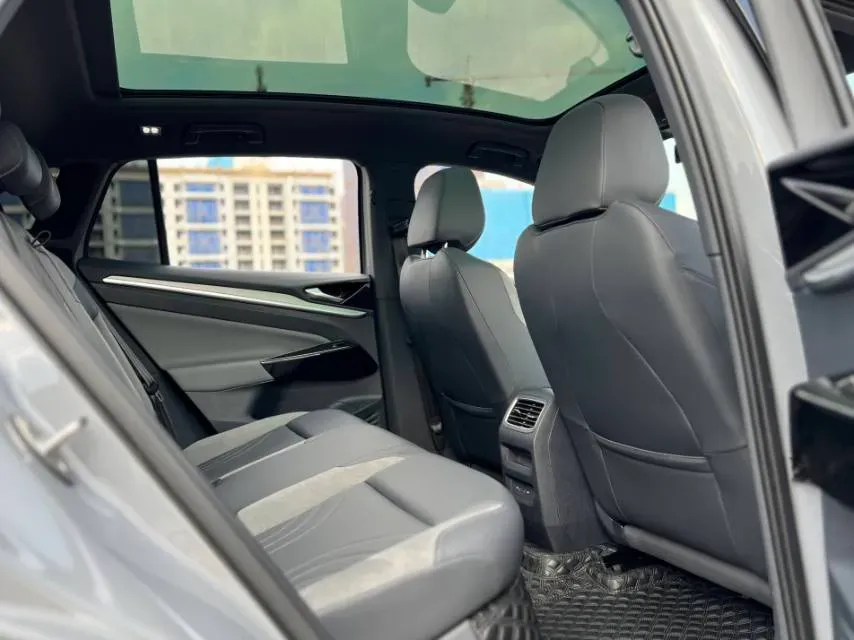 2021 Volkswagen ID.4 Crozz BEV 84.8KWH,autocango,china used car exporter,china ev exporter,chinese used car exporter,chinese used ev exporter