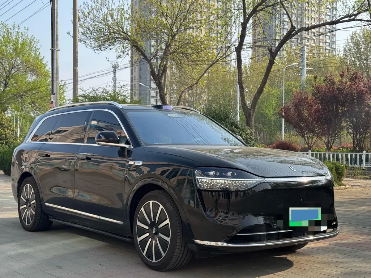 2025 AITO AITO M9 REEV 160HP REEV 52KWH,autocango,china used car exporter,china ev exporter,chinese used car exporter,chinese used ev exporter