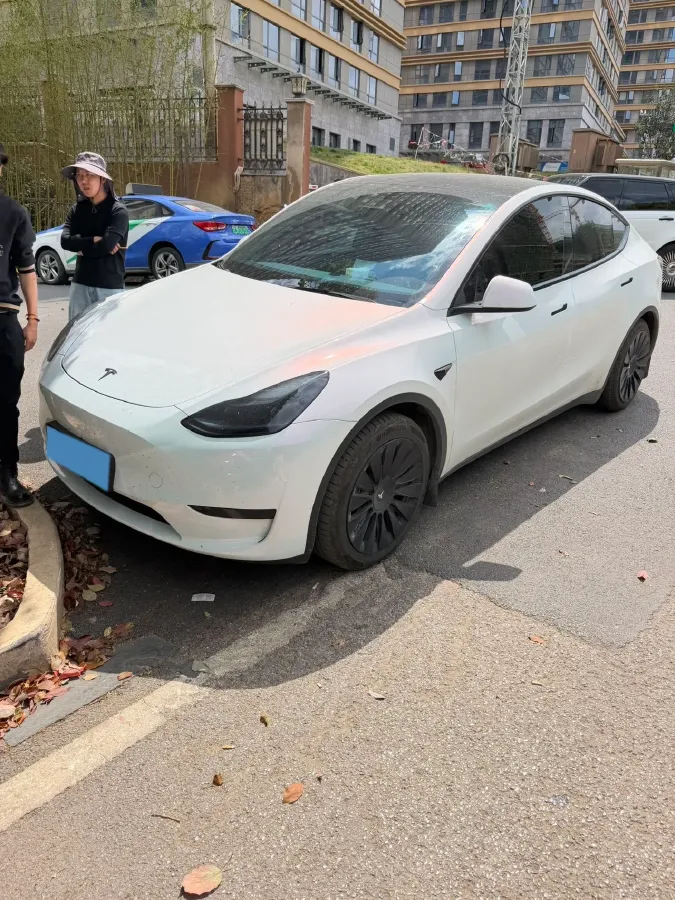 2022 Tesla Model Y BEV 60KWH,autocango,china used car exporter,china ev exporter,chinese used car exporter,chinese used ev exporter