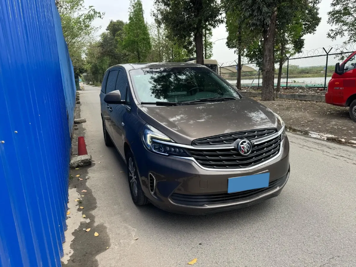 2022 Buick GL8 2.0T 237HP L4 9AT,autocango,china used car exporter,china ev exporter,chinese used car exporter,chinese used ev exporter