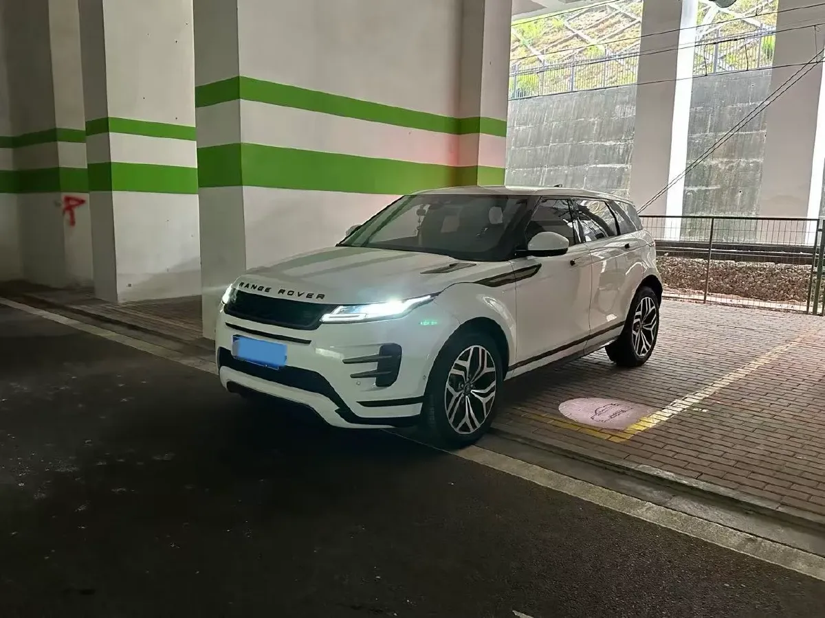2020 Land Rover Range Rover Evoque 2.0T 249HP L4 9AT,autocango,china used car exporter,china ev exporter,chinese used car exporter,chinese used ev exporter