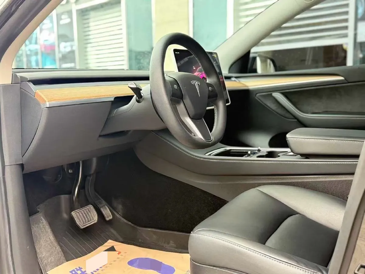 2022 Tesla Model Y BEV 60KWH,autocango,china used car exporter,china ev exporter,chinese used car exporter,chinese used ev exporter