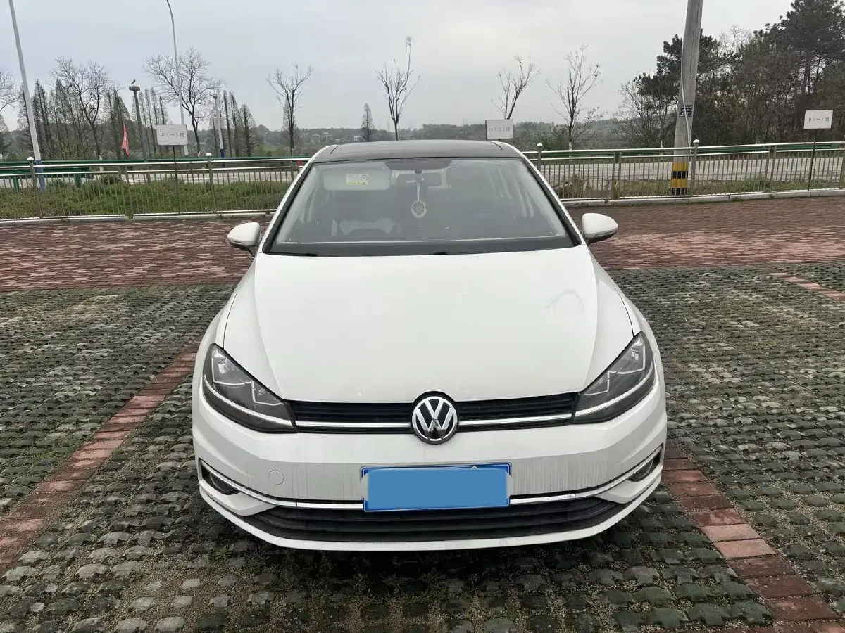 2018 Volkswagen Golf 1.4T 131HP L4 7DCT,autocango,china used car exporter,china ev exporter,chinese used car exporter,chinese used ev exporter