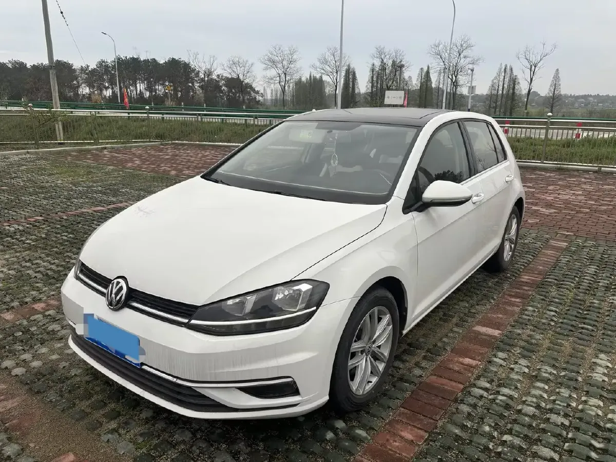 2018 Volkswagen Golf 1.4T 131HP L4 7DCT,autocango,china used car exporter,china ev exporter,chinese used car exporter,chinese used ev exporter