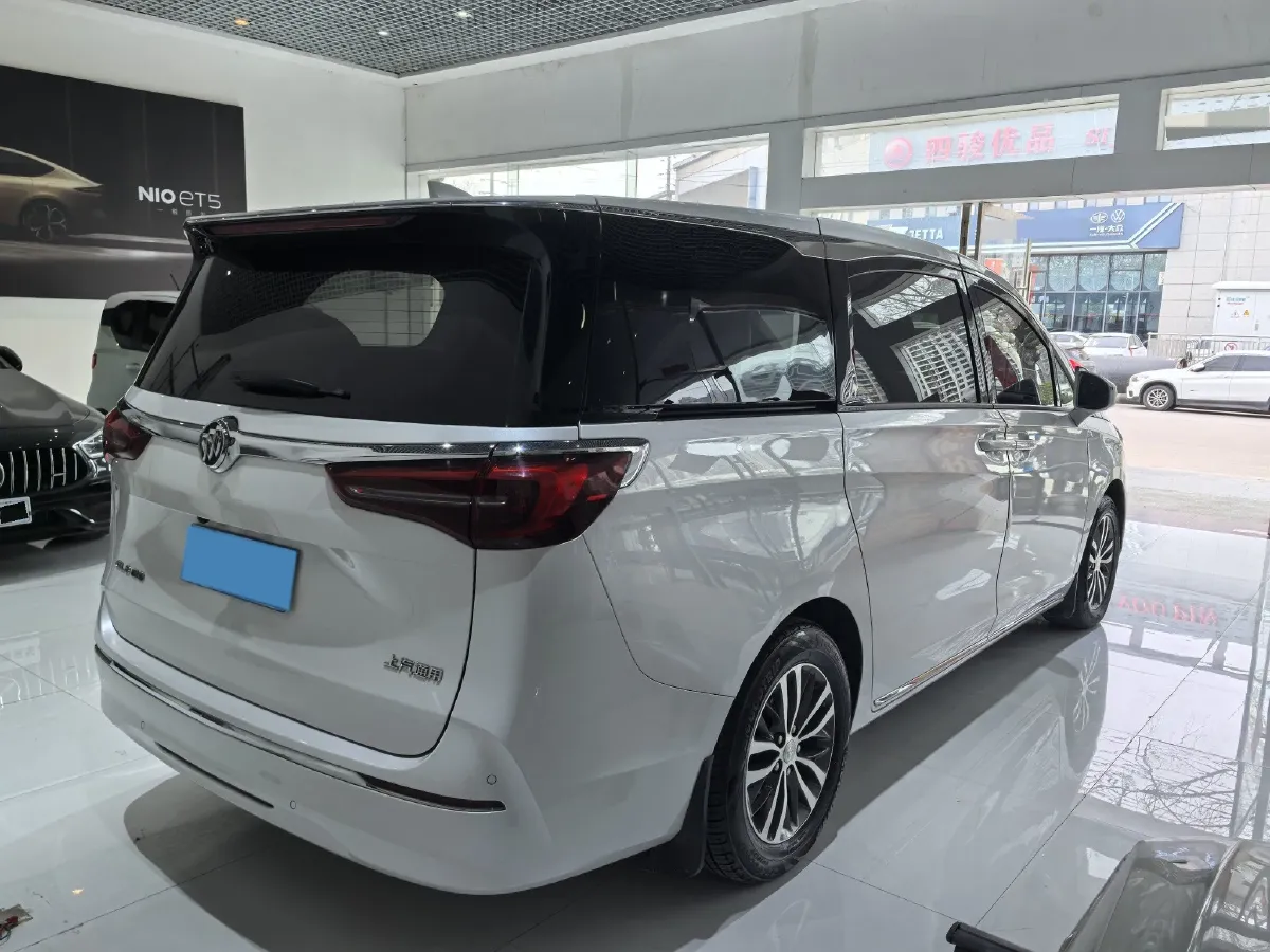 2023 Buick GL8 2.0T 237HP L4 9AT,autocango,china used car exporter,china ev exporter,chinese used car exporter,chinese used ev exporter