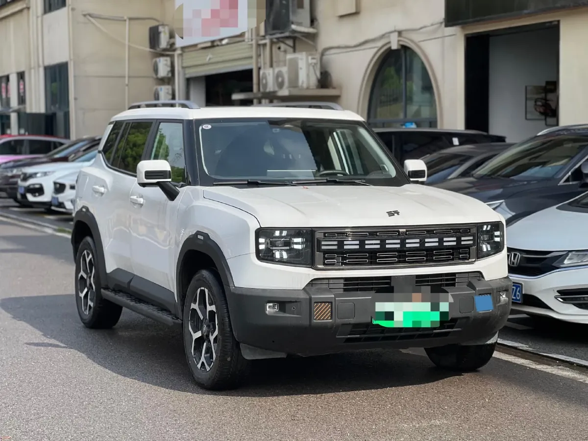 2025 MAXUS XinTu V70 2.0T 150HP L4 9AT,autocango,china used car exporter,china ev exporter,chinese used car exporter,chinese used ev exporter