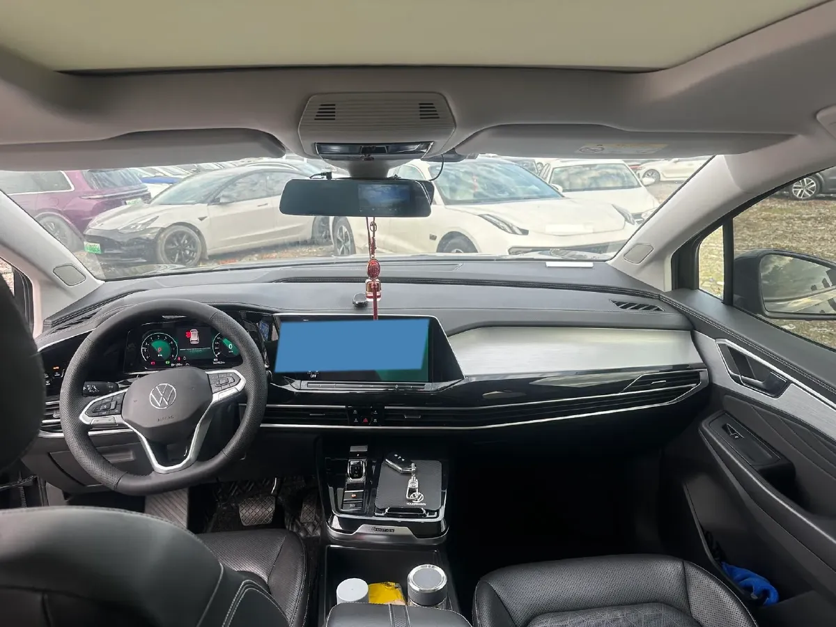 2021 Volkswagen Talagon 2.0T 220HP L4 7DCT,autocango,china used car exporter,china ev exporter,chinese used car exporter,chinese used ev exporter