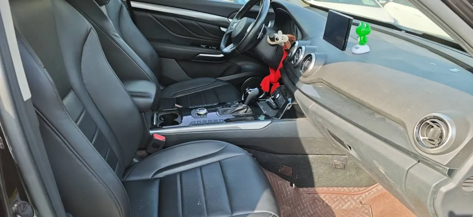 2017 WEY VV7 2.0T 234HP L4 7DCT,autocango,china used car exporter,china ev exporter,chinese used car exporter,chinese used ev exporter