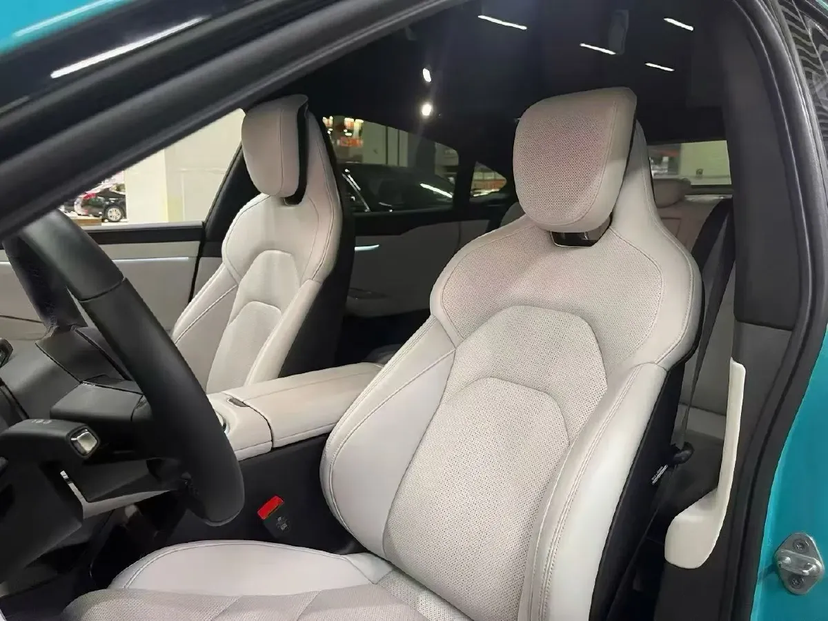 2024 MI SU7 BEV 101KWH,autocango,china used car exporter,china ev exporter,chinese used car exporter,chinese used ev exporter