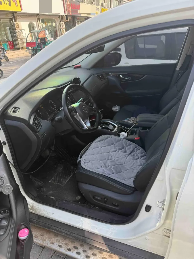 2023 Nissan X-Trail 2.0L 151HP L4 CVT,autocango,china used car exporter,china ev exporter,chinese used car exporter,chinese used ev exporter