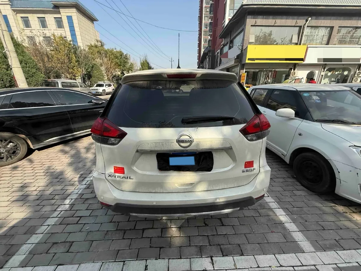 2023 Nissan X-Trail 2.0L 151HP L4 CVT,autocango,china used car exporter,china ev exporter,chinese used car exporter,chinese used ev exporter