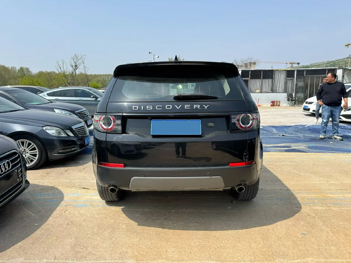 2018 Land Rover Discovery Sport 2.0T 241HP L4 9AT,autocango,china used car exporter,china ev exporter,chinese used car exporter,chinese used ev exporter