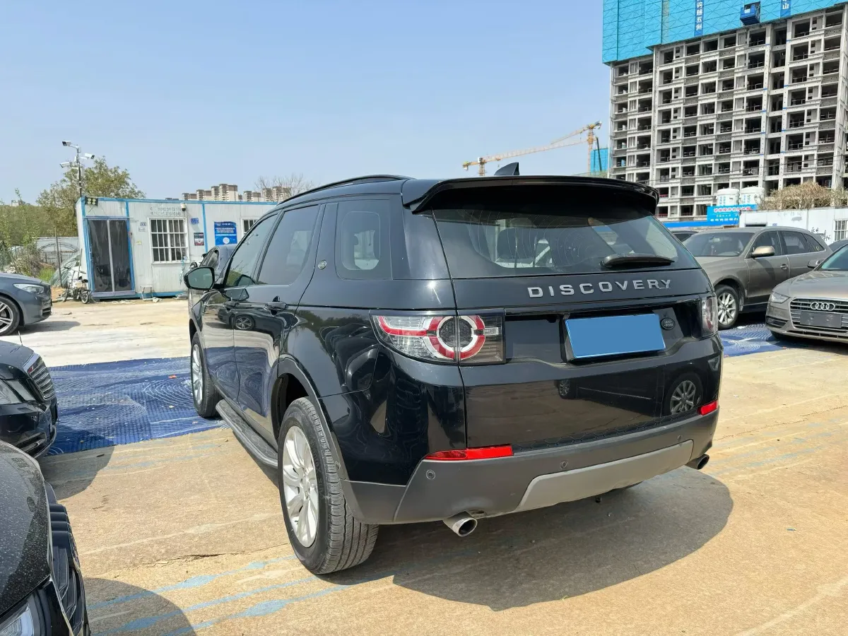 2018 Land Rover Discovery Sport 2.0T 241HP L4 9AT,autocango,china used car exporter,china ev exporter,chinese used car exporter,chinese used ev exporter