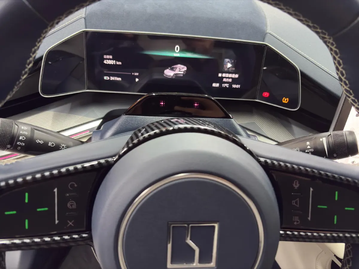 2022 Zeekr 001 BEV 100KWH,autocango,china used car exporter,china ev exporter,chinese used car exporter,chinese used ev exporter