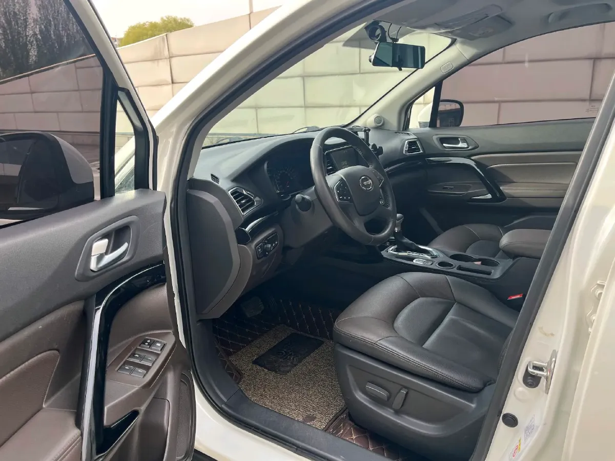 2017 GAC Trumpchi GS4 1.5T 152HP L4 6AT,autocango,china used car exporter,china ev exporter,chinese used car exporter,chinese used ev exporter