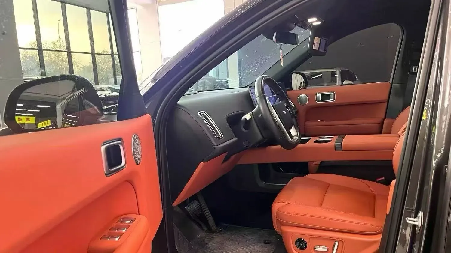 2024 Li L6 Range Extended 154HP L4 REEV 36.8KWH,autocango,china used car exporter,china ev exporter,chinese used car exporter,chinese used ev exporter