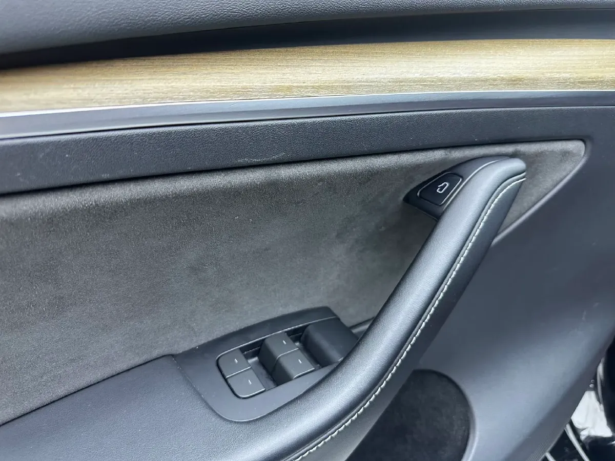 2021 Tesla Model Y BEV 60KWH,autocango,china used car exporter,china ev exporter,chinese used car exporter,chinese used ev exporter