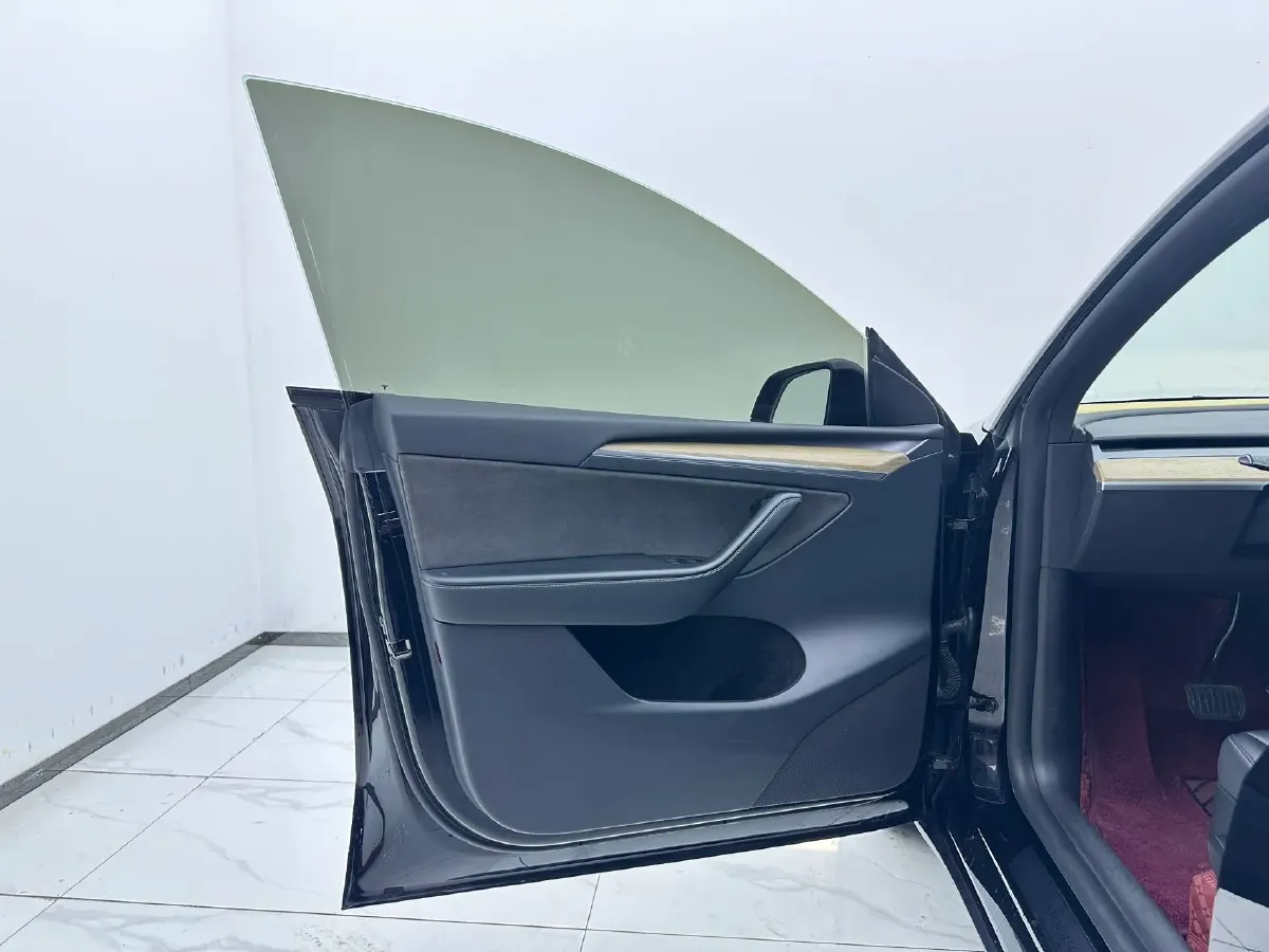 2021 Tesla Model Y BEV 60KWH,autocango,china used car exporter,china ev exporter,chinese used car exporter,chinese used ev exporter