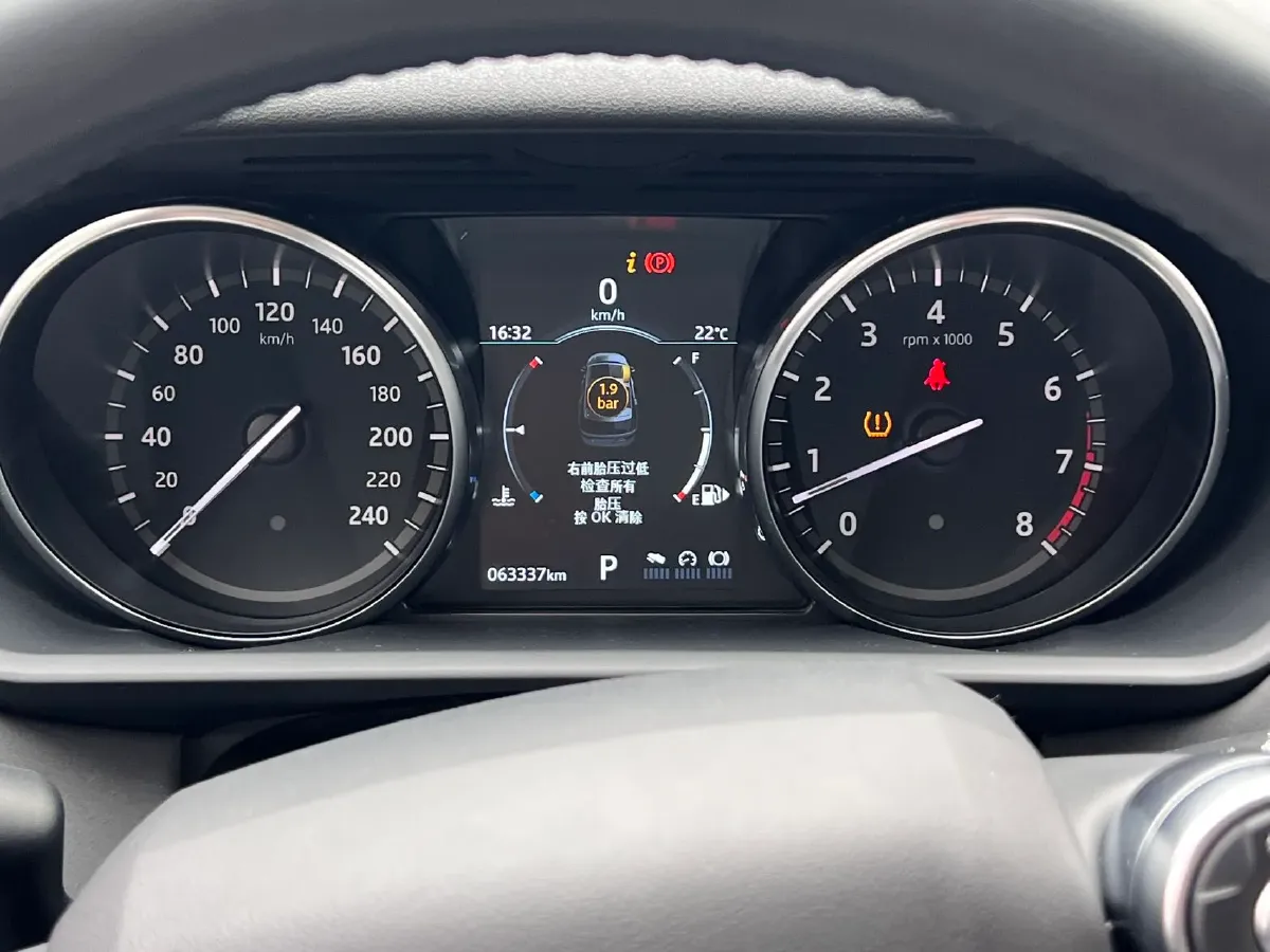 2019 Land Rover Discovery 3.0T 340HP V6 8AT,autocango,china used car exporter,china ev exporter,chinese used car exporter,chinese used ev exporter