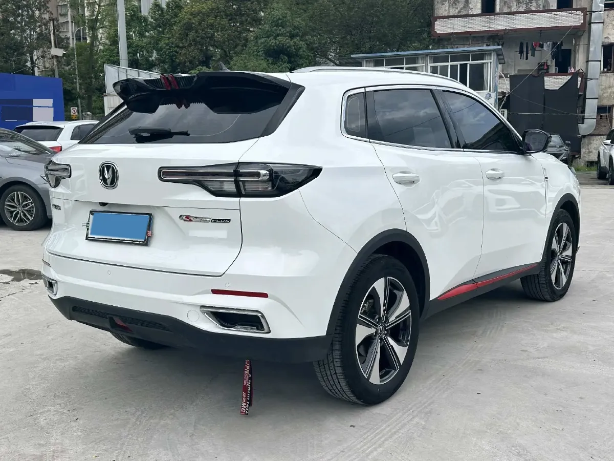 2022 ChangAn Oshan X7 Plus 1.5T 188HP L4 7DCT,autocango,china used car exporter,china ev exporter,chinese used car exporter,chinese used ev exporter