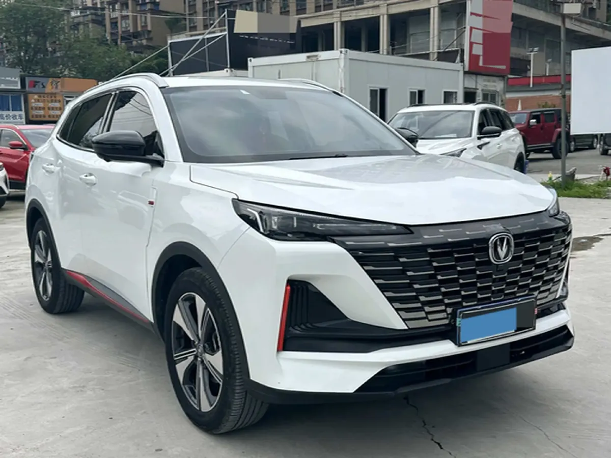 2022 ChangAn Oshan X7 Plus 1.5T 188HP L4 7DCT,autocango,china used car exporter,china ev exporter,chinese used car exporter,chinese used ev exporter