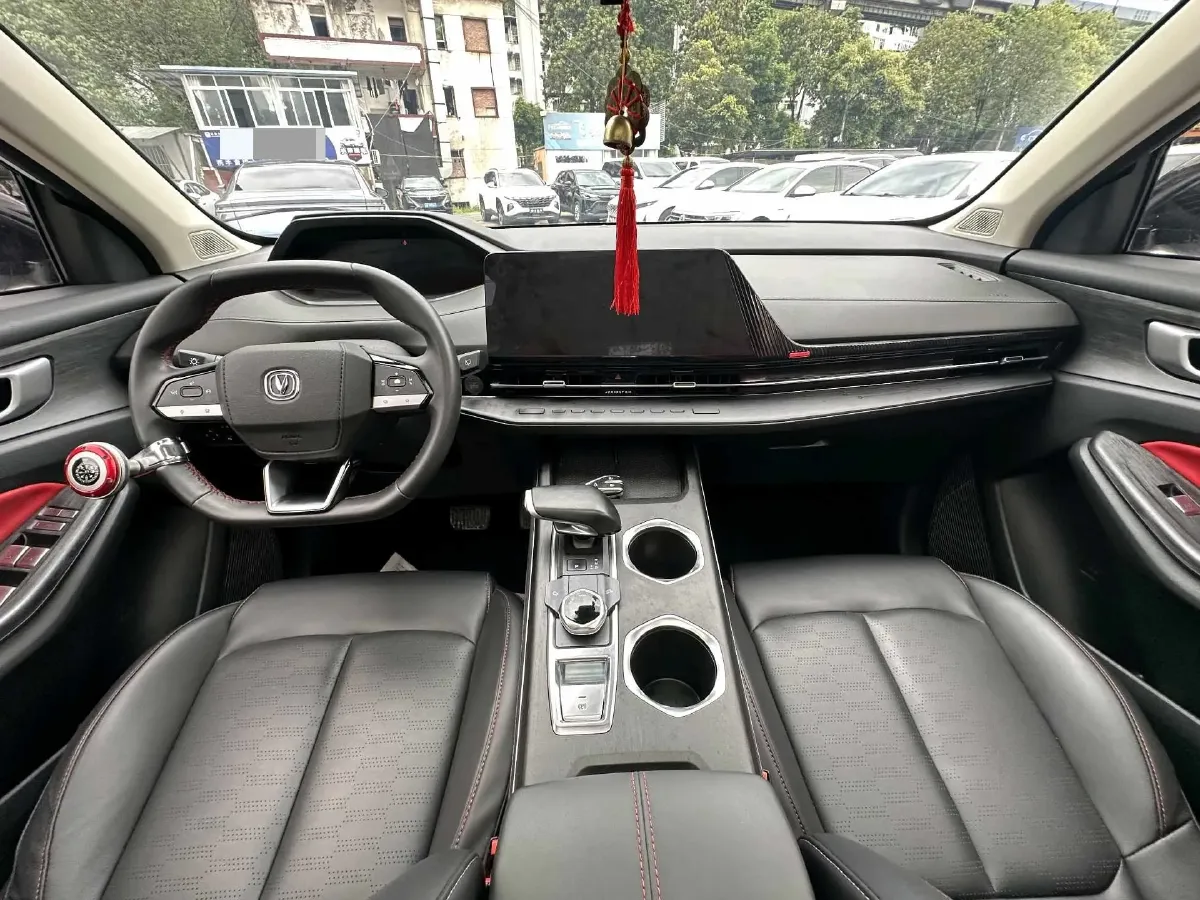 2022 ChangAn Oshan X7 Plus 1.5T 188HP L4 7DCT,autocango,china used car exporter,china ev exporter,chinese used car exporter,chinese used ev exporter