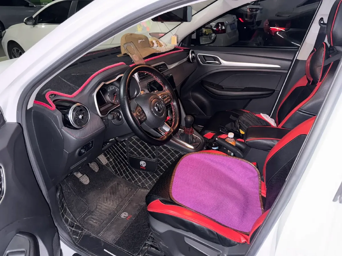 2020 MG ZS 1.5L 120HP L4 5MT,autocango,china used car exporter,china ev exporter,chinese used car exporter,chinese used ev exporter