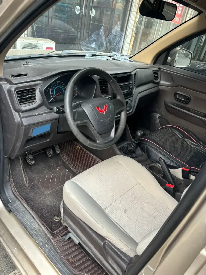 2022 JinBei Little Sea Lion X30 1.5L 102HP L4 5MT,autocango,china used car exporter,china ev exporter,chinese used car exporter,chinese used ev exporter